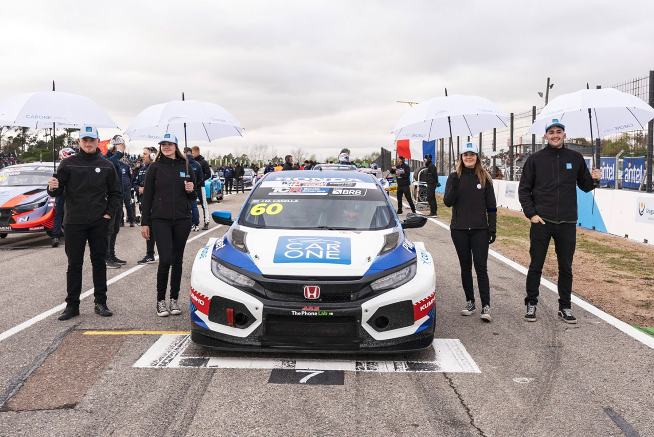 Fanáticos del automovilismo participaron del TCR World Tour con la compañía de Car One 