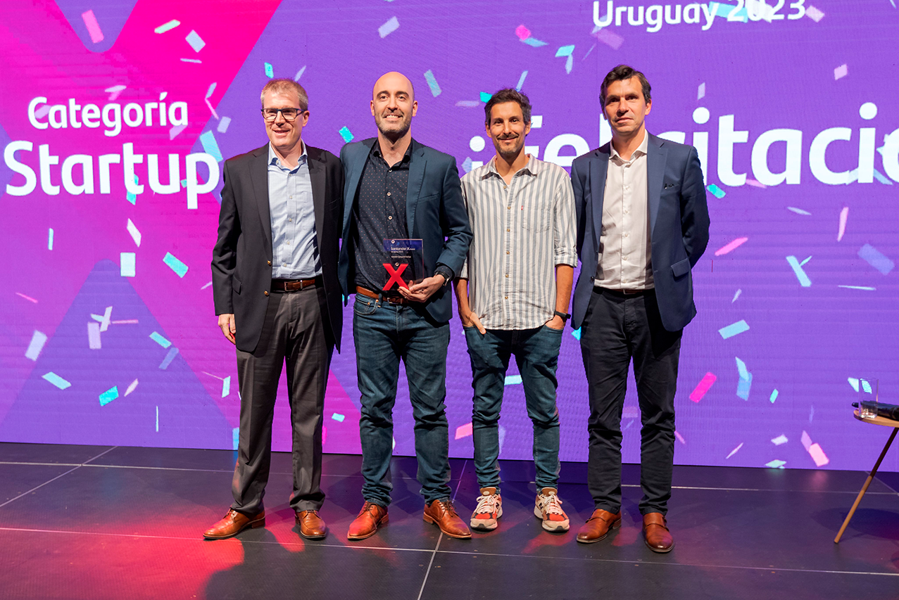 Santander X Award premió a los mejores emprendimientos uruguayos 