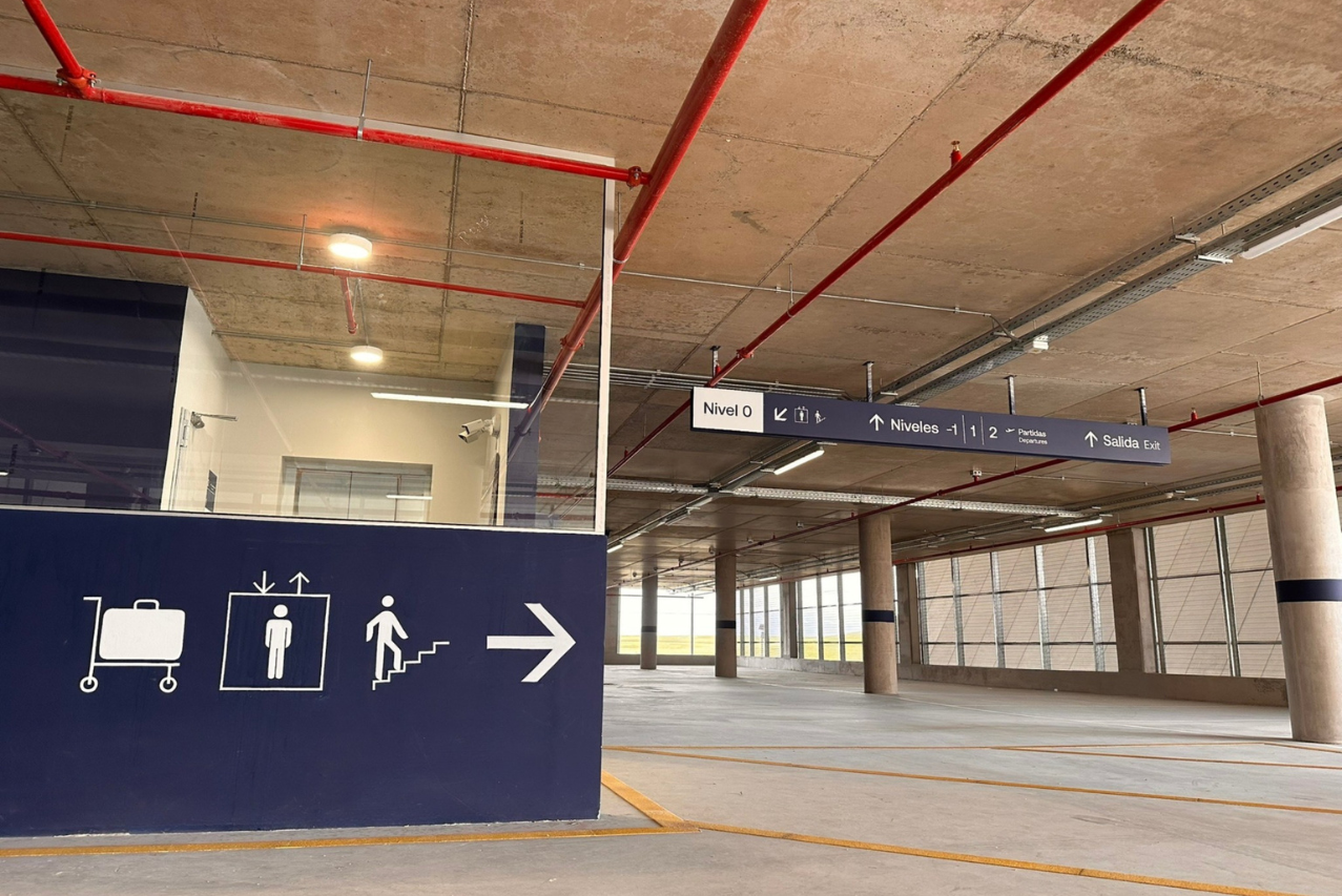 Aeropuerto de Carrasco inaugura innovador parking techado con conexión directa al check -in 