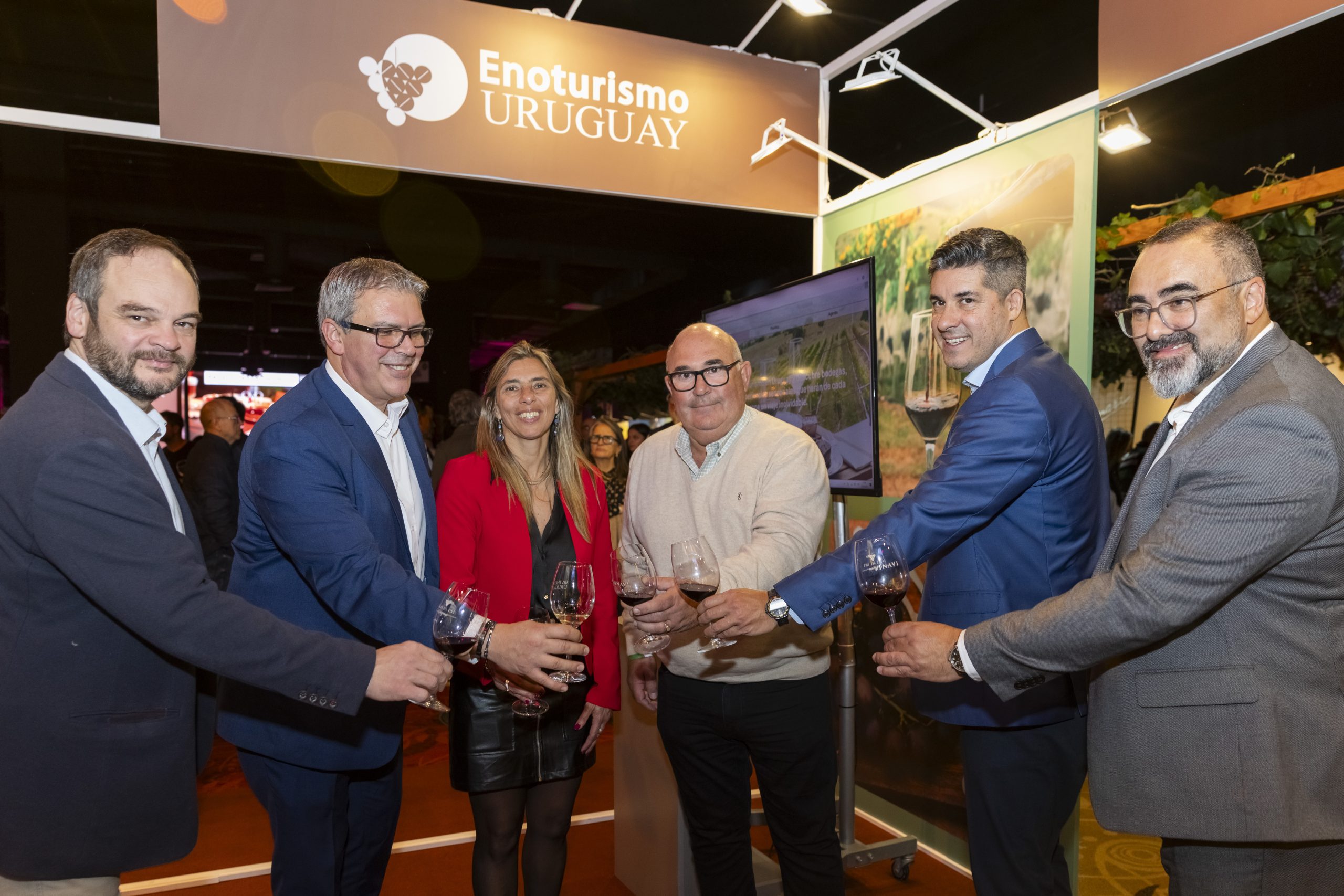 Con entradas agotadas, se celebró la cuarta edición del Salón del Vino Uruguayo 