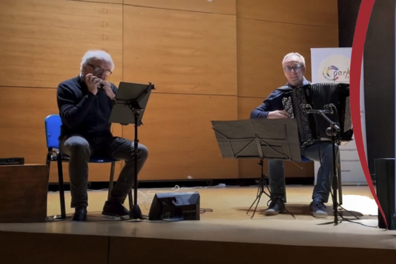 Istituto Italiano di Cultura presenta un concierto único con el dúo FisHarmonica 