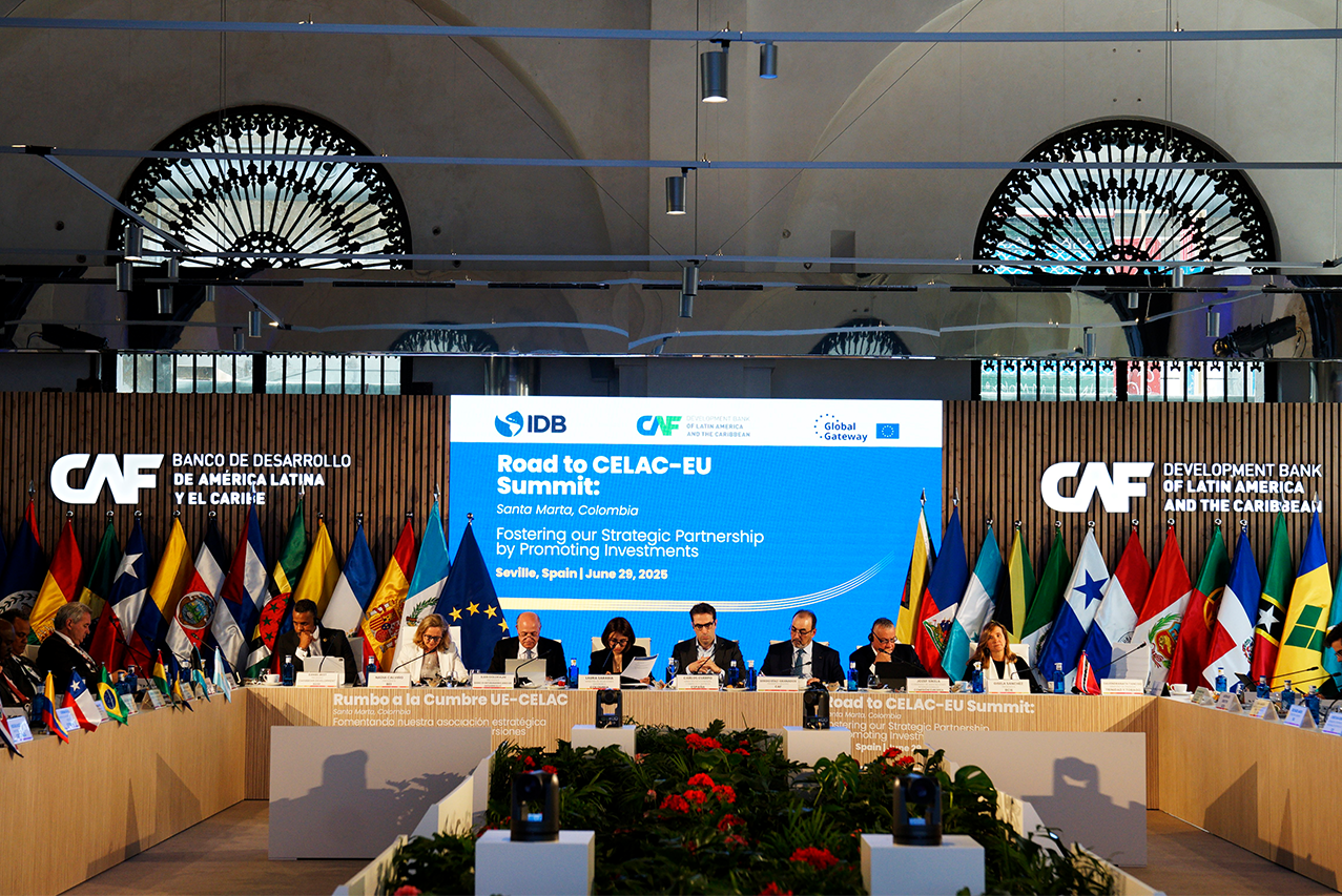 CAF aprueba USD 5.200 millones para el desarrollo sostenible e incorpora a dos nuevos países 