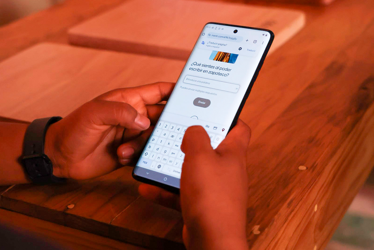Motorola anuncia el nuevo teclado zapoteco: el dixhsa / diza se escribe, se comparte y ahora se teclea 