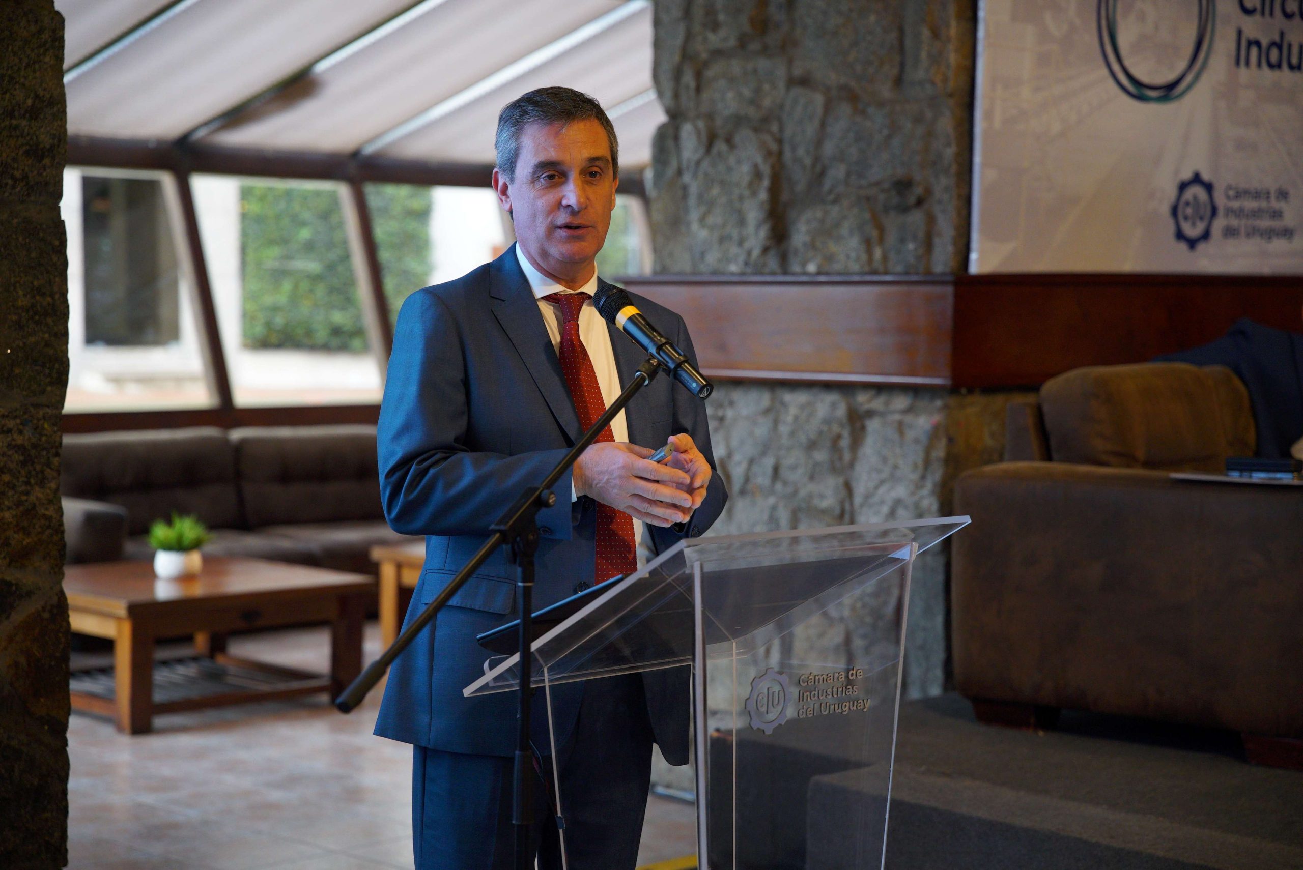 CIU realizó un nuevo encuentro del Círculo Industrial sobre inversión en el sector y opciones de financiamiento 