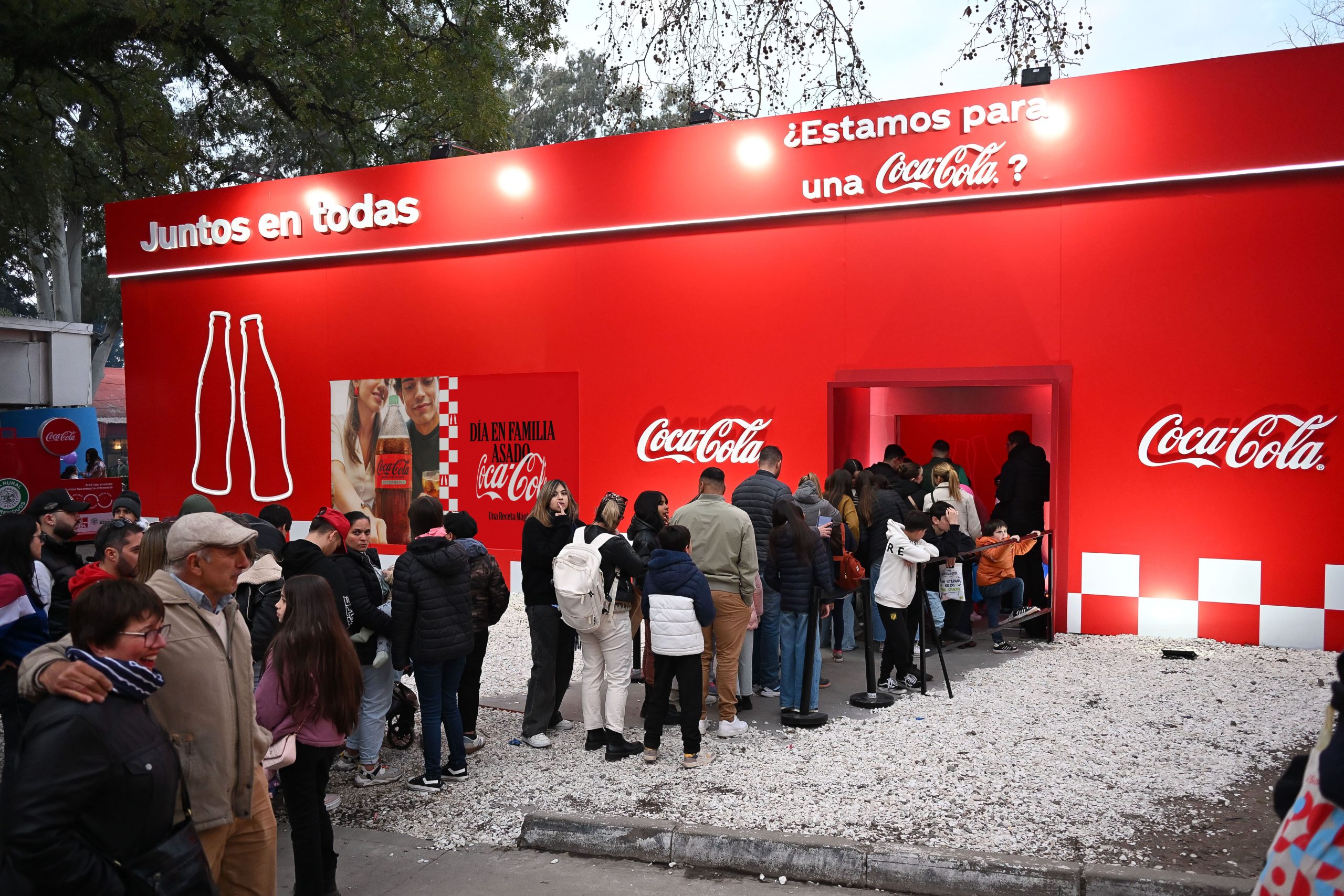 Coca-Cola FEMSA recibió múltiples premios en la Expo Prado 2025 