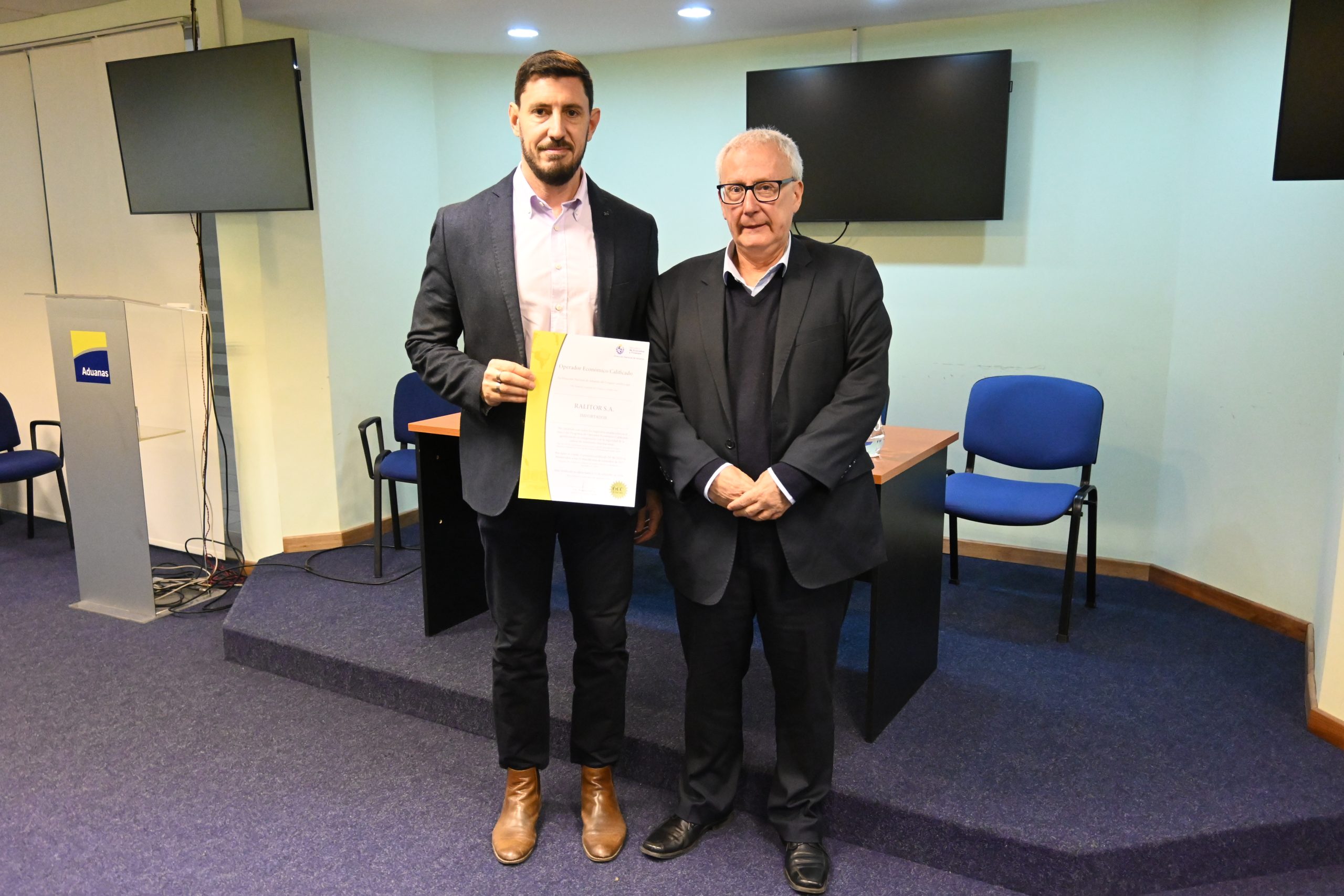 Ralitor S.A., representante de Nissan y Mitsubishi en Uruguay, fue certificado como Operador Económico Calificado 