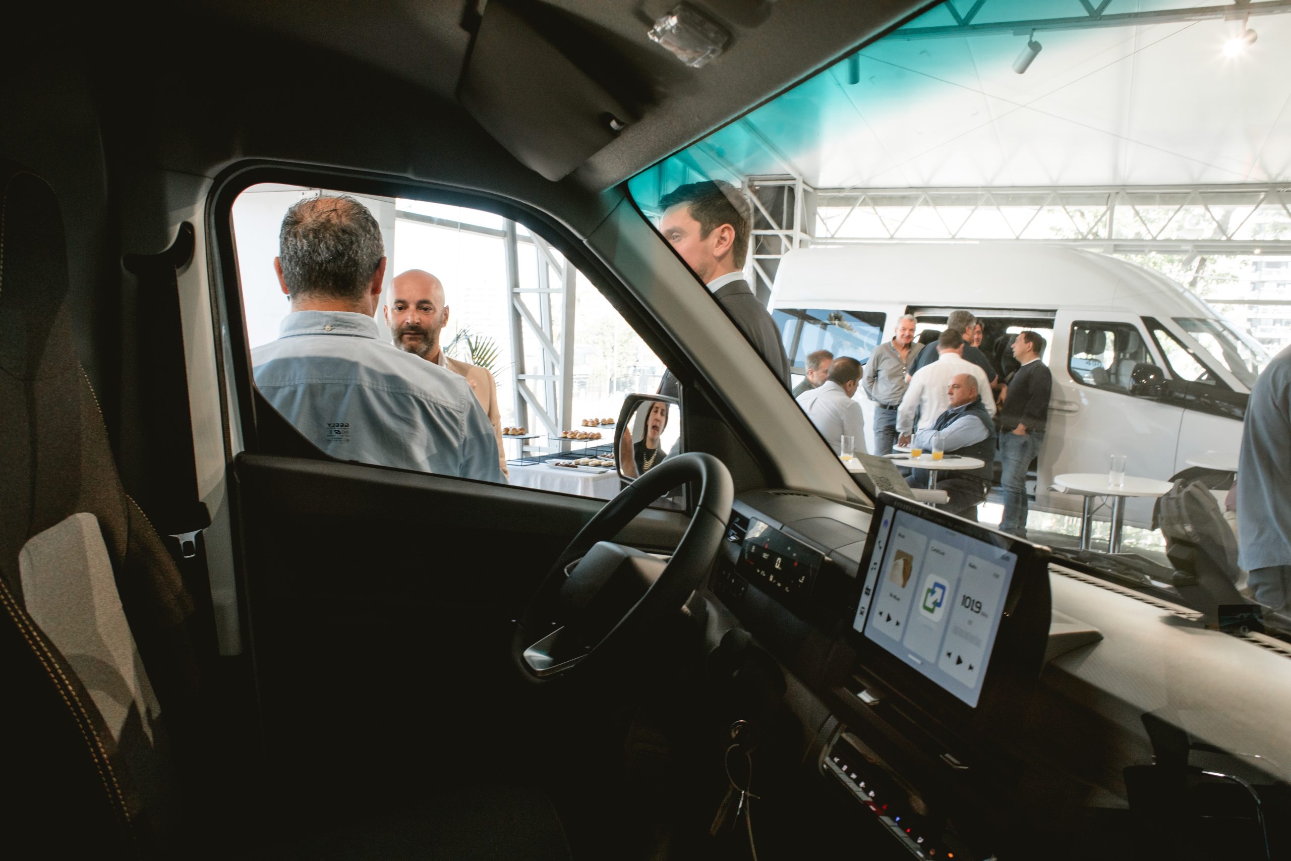 Farizon realizó su primer evento corporativo junto a empresas del sector transporte y carga 