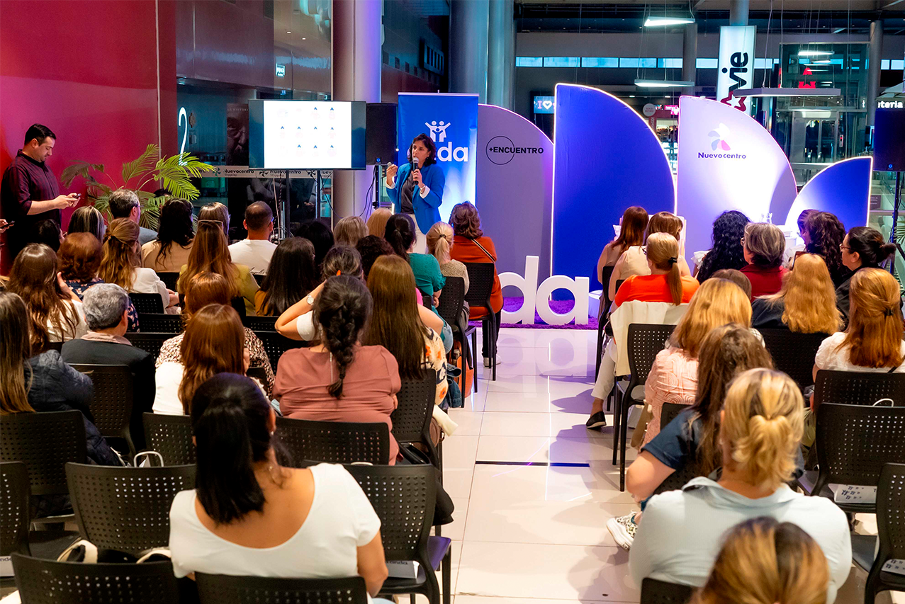 ANDA concientizó sobre la menopausia en charla con ginecóloga especializada 