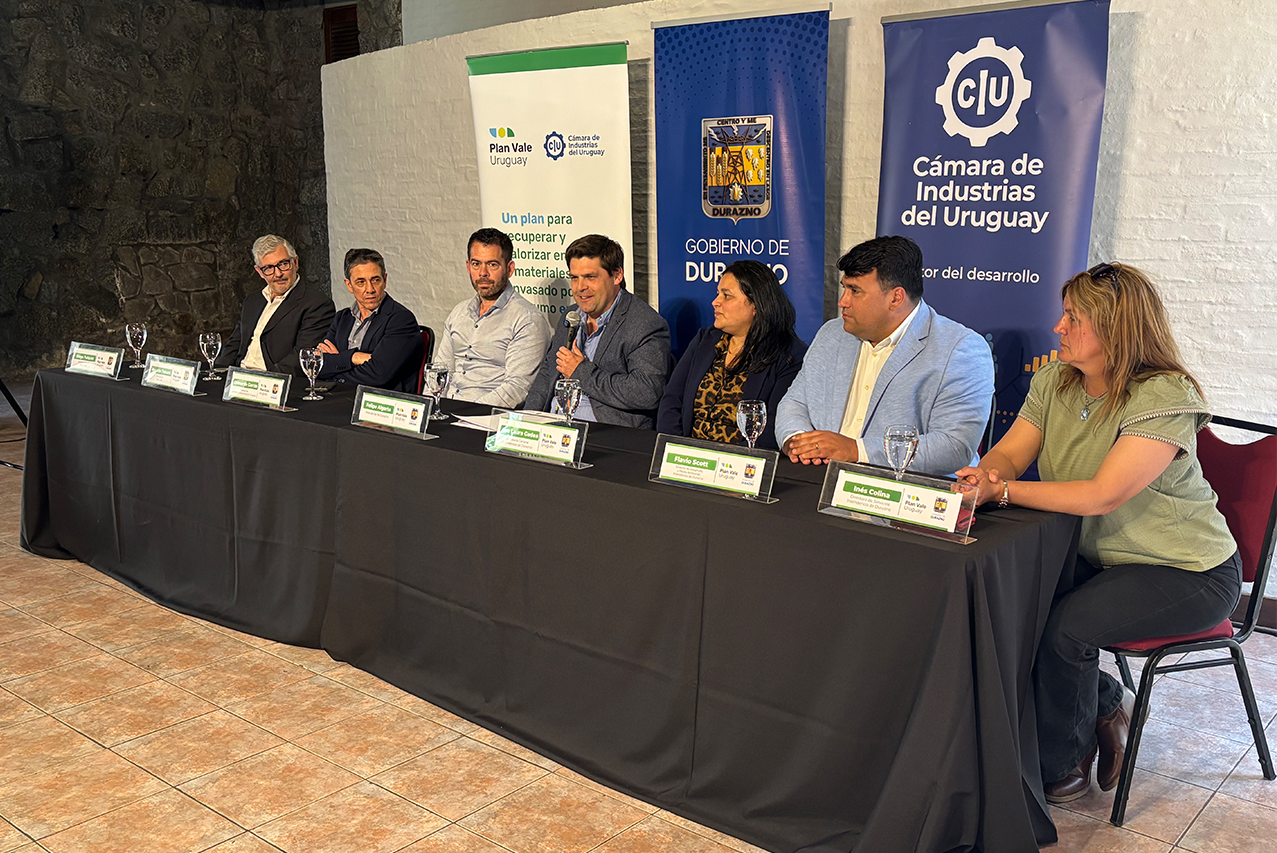 Plan Vale amplía su operativa tras la firma de un convenio con la Intendencia de Durazno