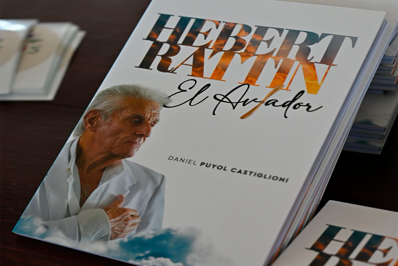 Aeropuerto de Salto celebró la presentación del libro homenaje al piloto Hebert Rattin 