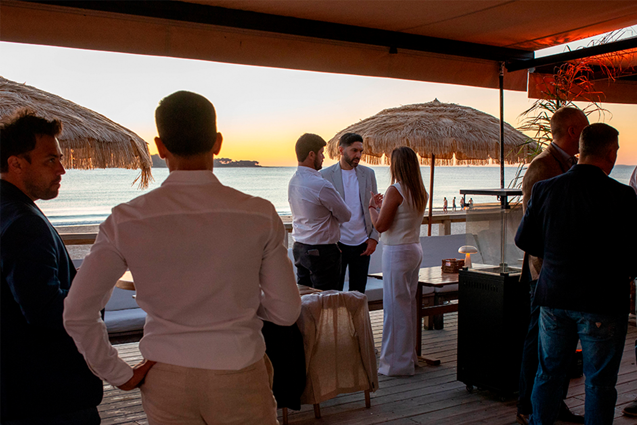 Claro empresas reunió a sus clientes corporativos en Punta del Este 