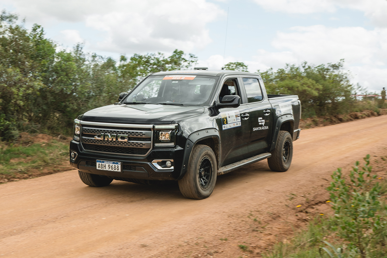 Grand Avenue participó del Primer Campeonato Panamericano de Rally FIAcomo vehículo de seguridad 