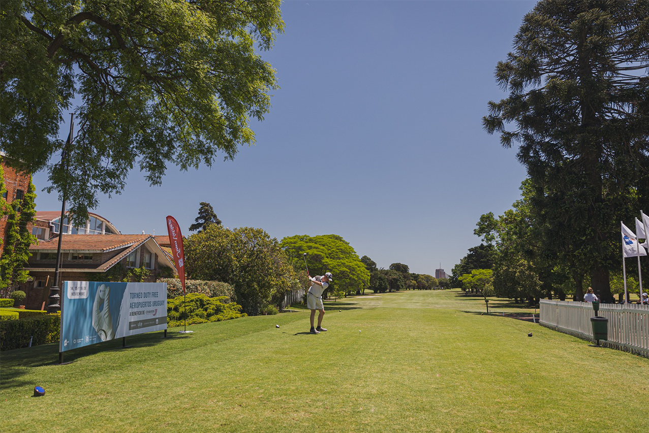 Más de 200 golfistas participaron del torneo Duty Free – Aeropuertos Uruguay 