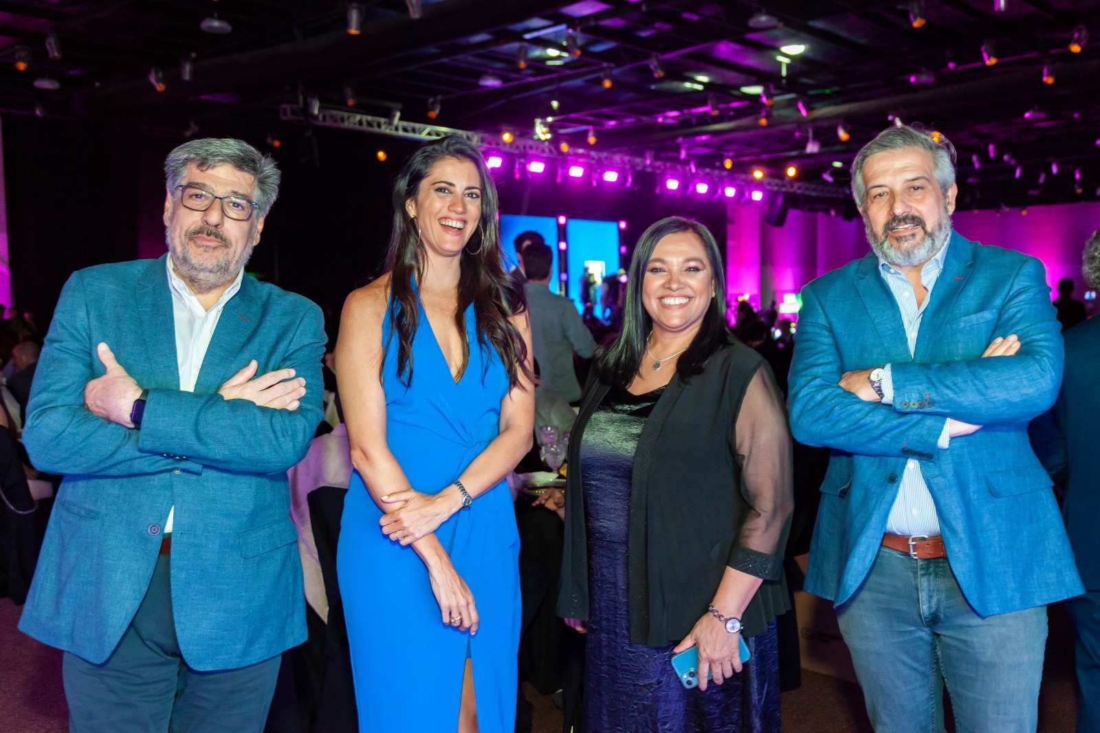 Creatividad publicitaria local fue premiada en la 38ª edición de la Campana de Oro 