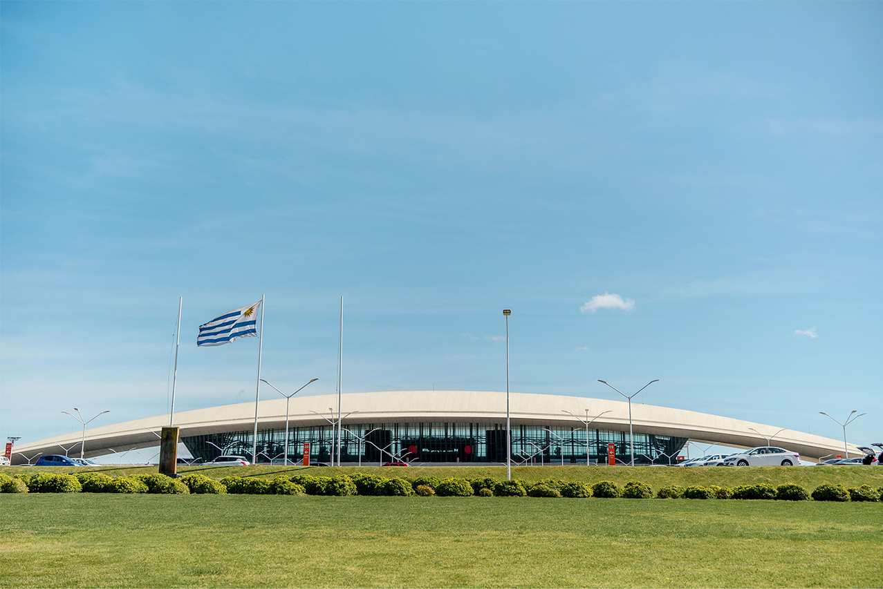 El Aeropuerto Internacional de Carrasco obtiene récord histórico de pasajeros en 2025 