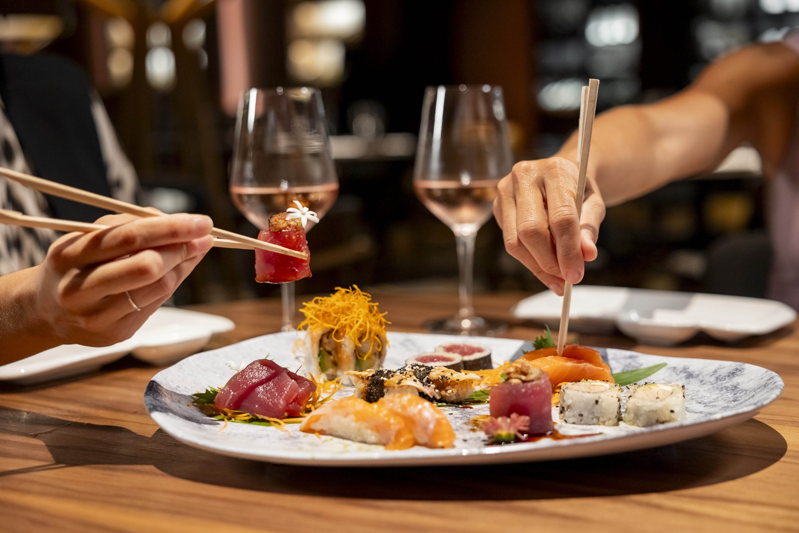 Una nueva temporada del alma de Punta en Ovo Beach, premios y entretenimiento reciben marzo en Enjoy Punta del Este 