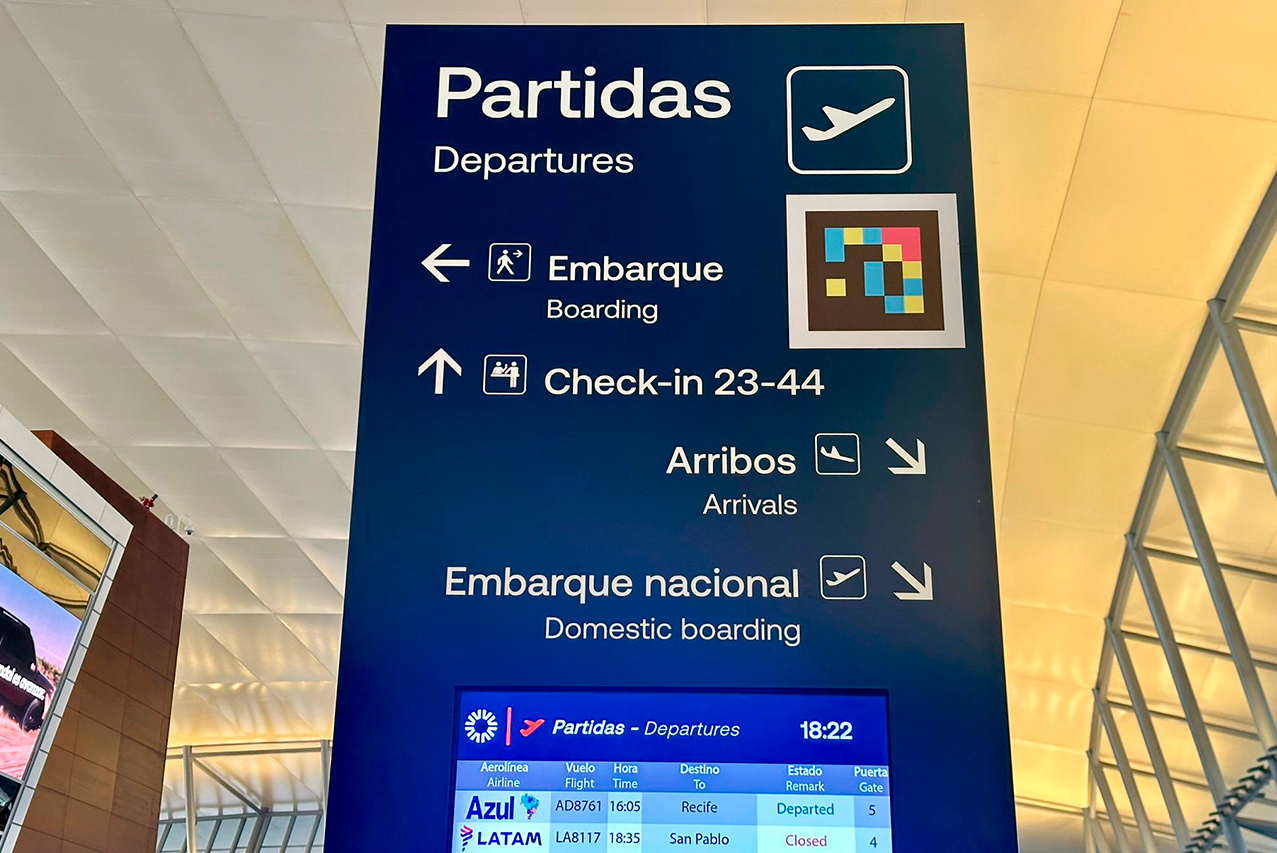Aeropuerto de Carrasco es el primero del mundo en incorporar tecnología NaviLens de accesibilidad universal 
