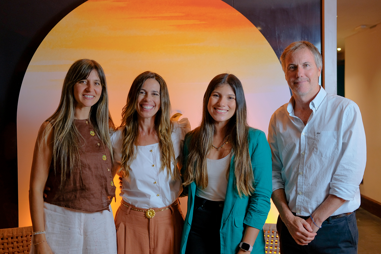 Dove acompañó la presentación del libro “Apagá el daño, encendé el brillo” 