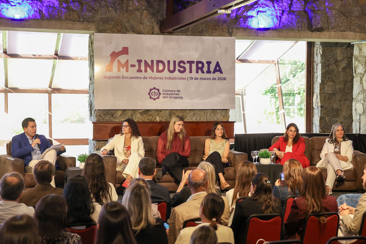 Mujeres empresarias disertaron en la segunda edición de M-Industria 