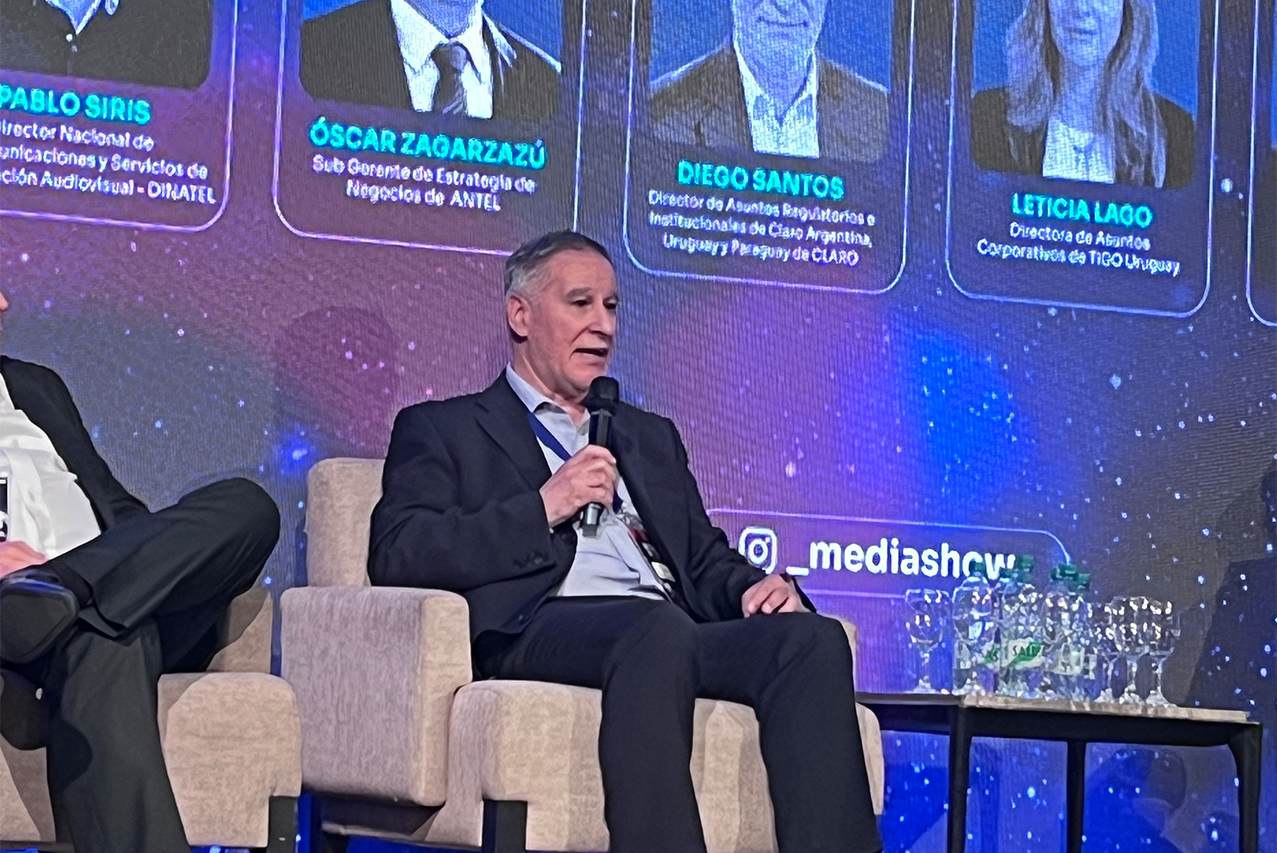 Claro resaltó la importancia de mejorar las condiciones de competencia en el Media Show Uruguay 