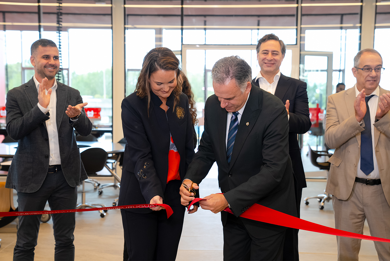 TUMO Uruguay inauguró su primer centro gratuito de educación en tecnologías creativas para jóvenes  