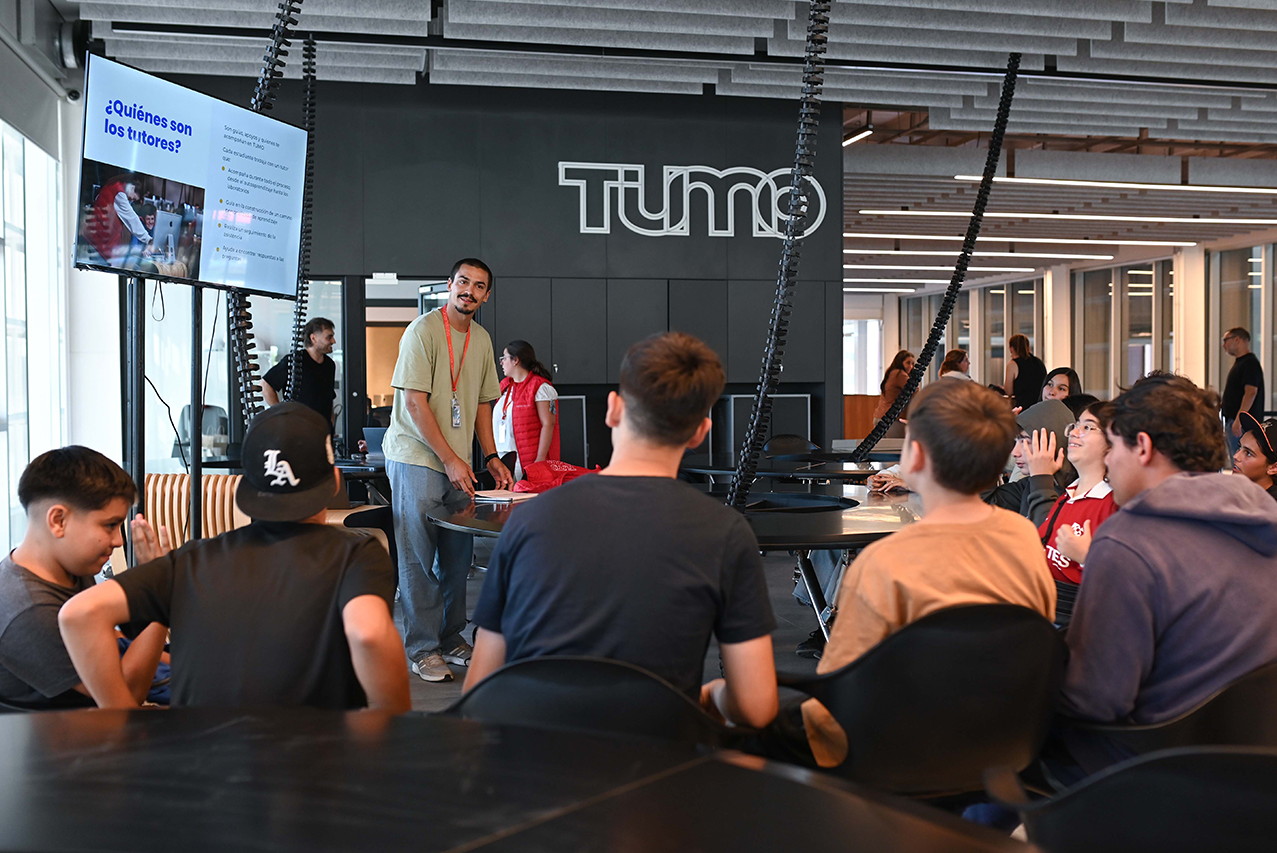 TUMO Uruguay abrió sus puertas y comenzaron las clases para sus primeros estudiantes 