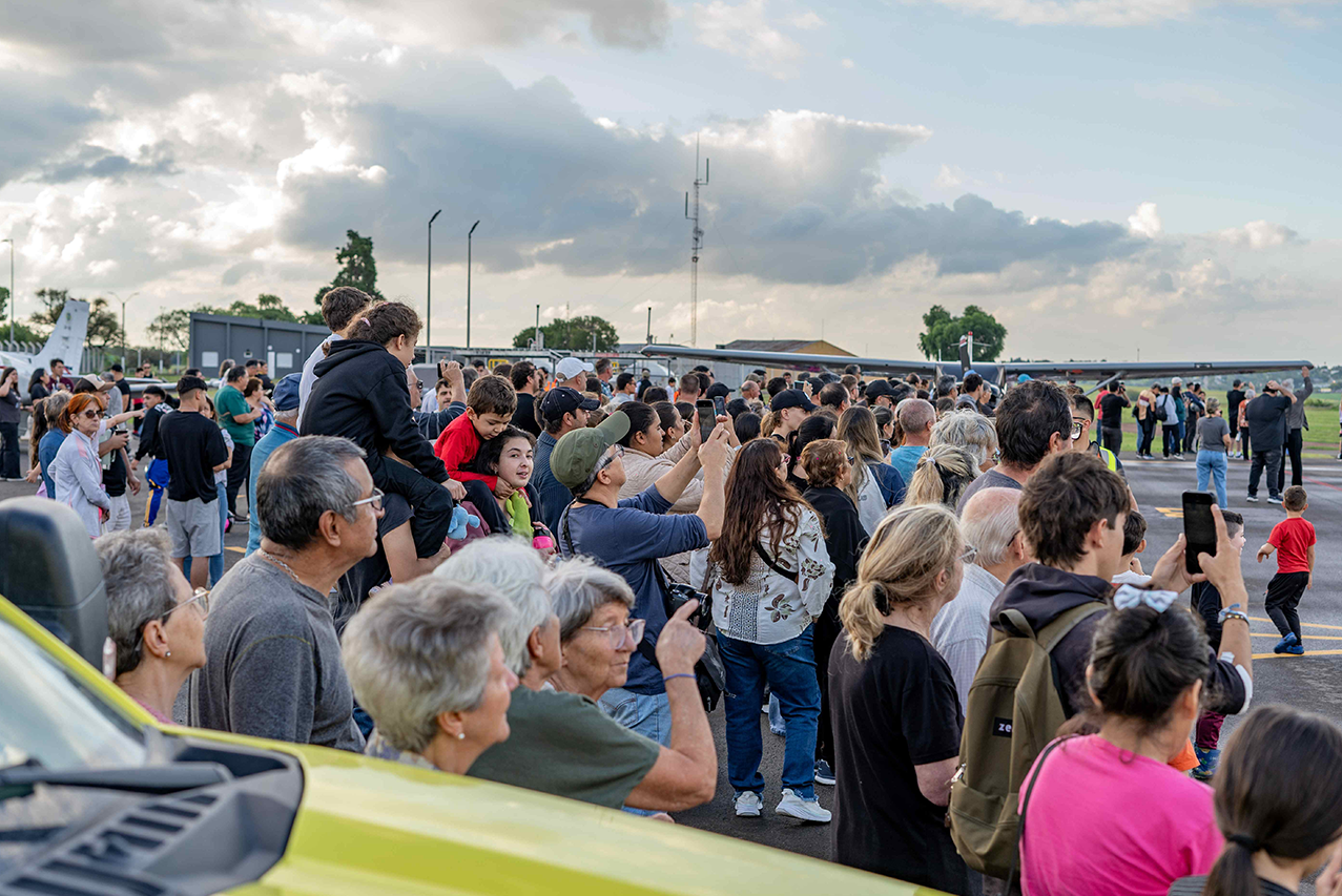 Aeropuerto de Paysandú celebró con éxito Jornada de Puertas Abiertas junto a Fuerza Aérea 