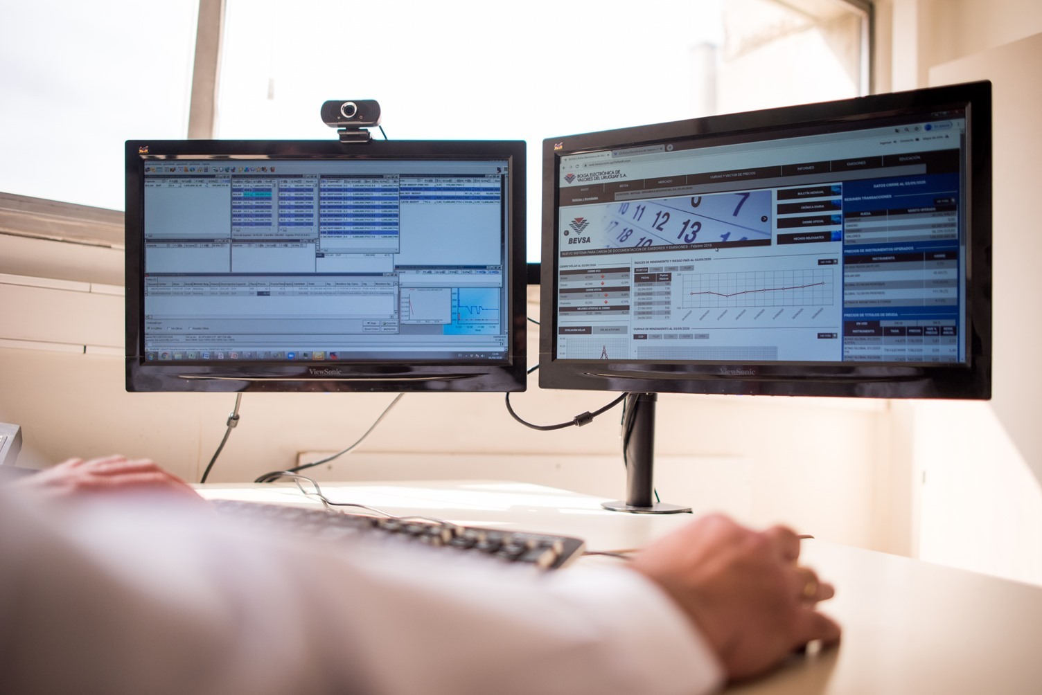 UTE coloca US$ 179 millones en Obligaciones Negociables a través de BEVSA 