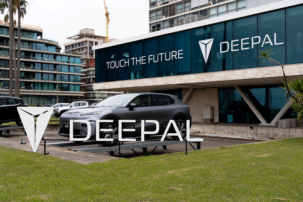 Changan y Deepal invitan al futuro de la conducción con un test drive exclusivo       
