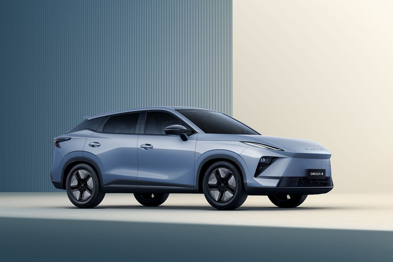 OMODA-JAECOO celebró el lanzamiento de su nueva SUV eléctrica OMODA E5 2027 