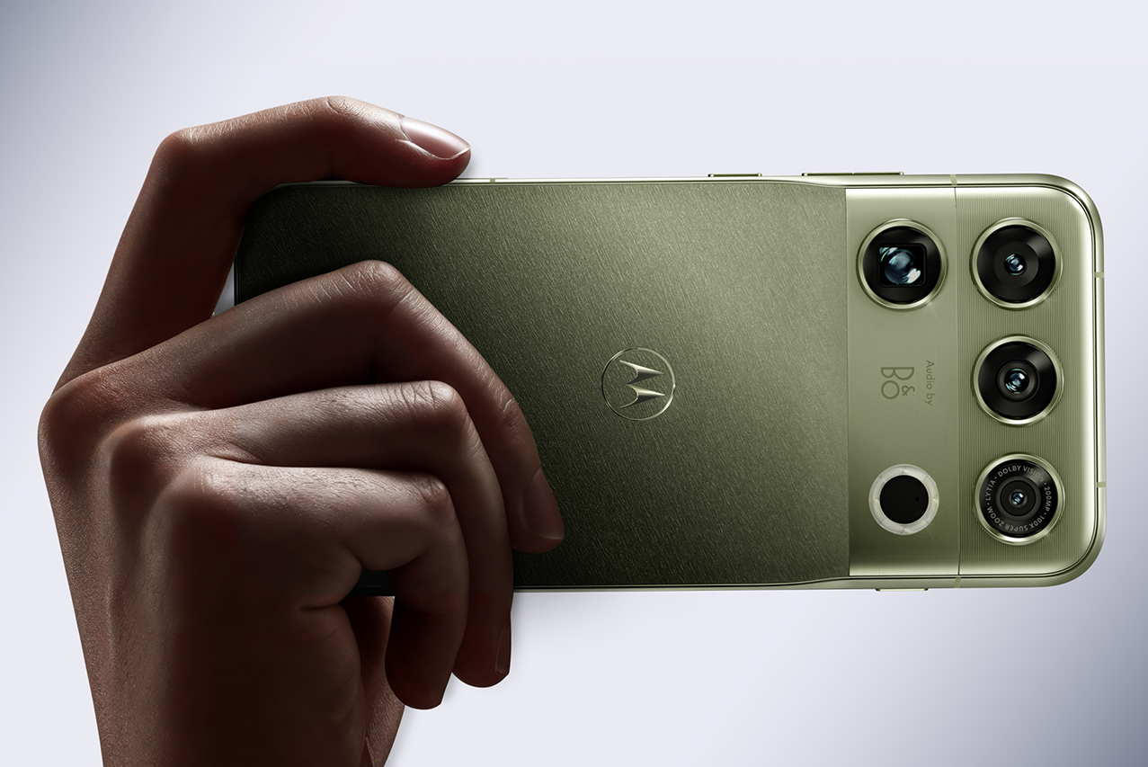 Novedades Motorola: Primer vistazo al nuevo motorola signature 27 en Snapdragon Summit 