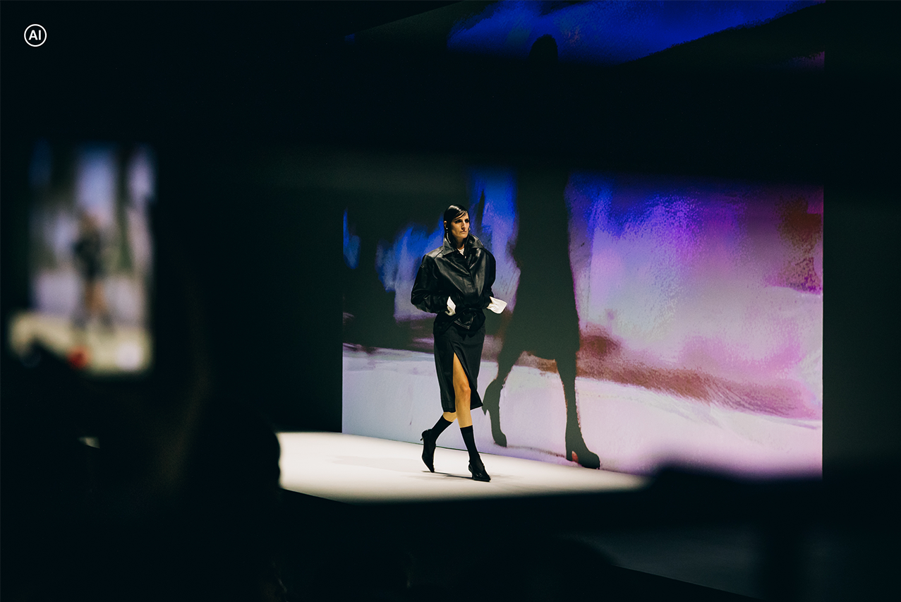 H&M se unió a Nick Knight y SHOWstudio para un desfile visualmente experimental durante la London Fashion Week 