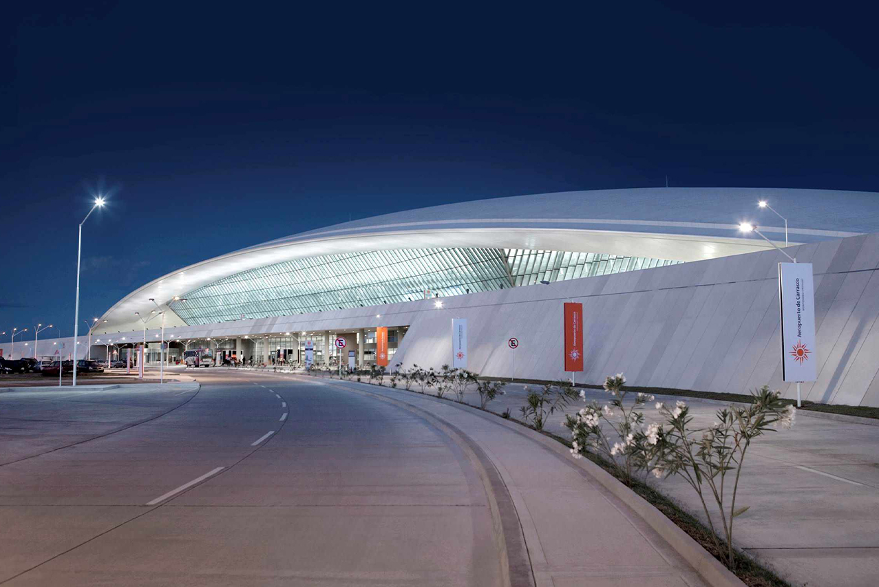 Un viaje a través de 80 años de historia: la campaña que celebra el aniversario del Aeropuerto de Carrasco 