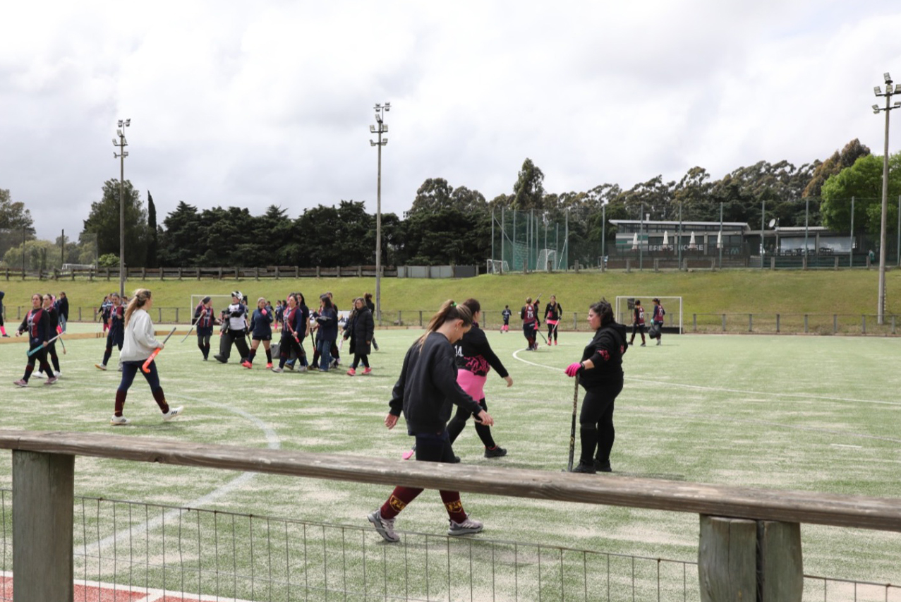 Deporte y solidaridad: el Old Brendan’s Club (OBC) y el Saint Brendan’s School celebraron una nueva jornada de concientización sobre el cáncer de mama con el apoyo de GWM y Decathlon 